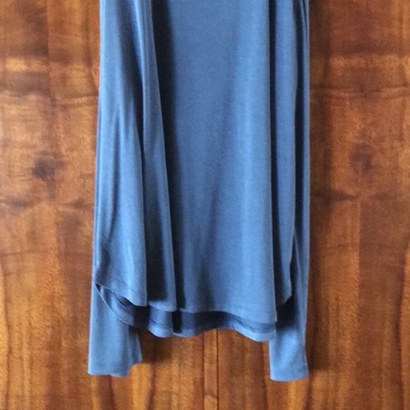 Time and True Women’s elegant top Size XXL Undershirt color blue in good shape - Picture 4 of 6